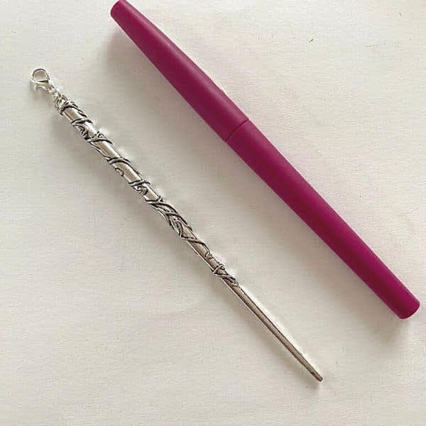taille baguette magique par rapport à un stylo